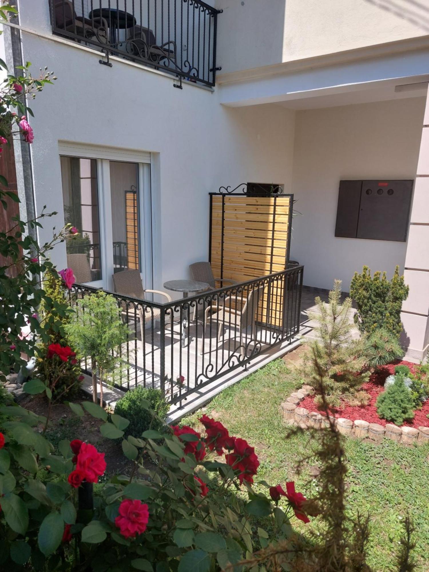 Apartmani Radulovic Vrnjacka Banja Ruang foto