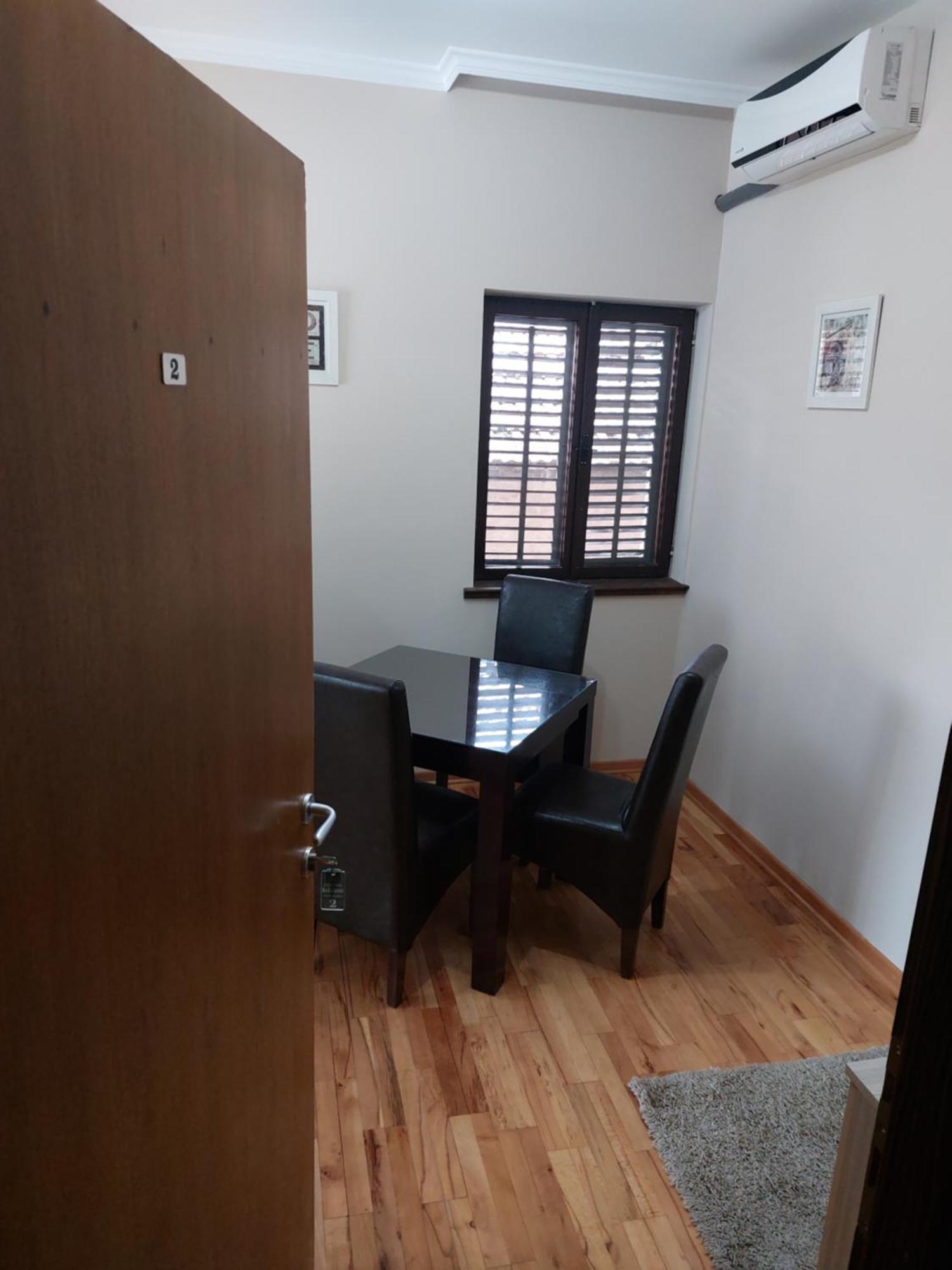 Apartmani Radulovic Vrnjacka Banja Ruang foto
