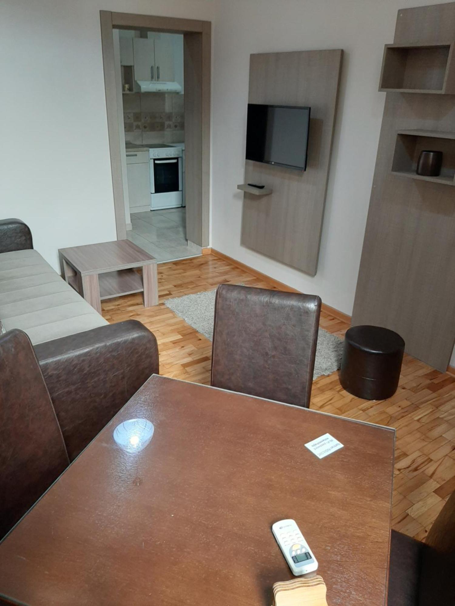 Apartmani Radulovic Vrnjacka Banja Ruang foto