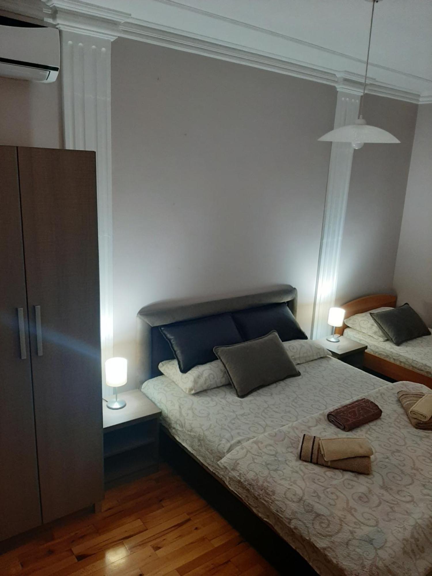Apartmani Radulovic Vrnjacka Banja Ruang foto